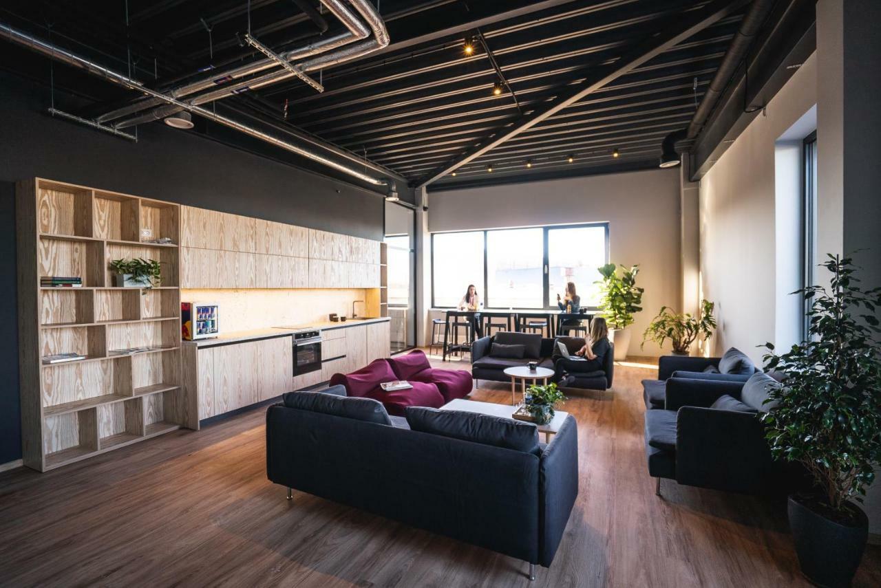 Light House Coliving Aparthotel Κλαϊπέντα Εξωτερικό φωτογραφία